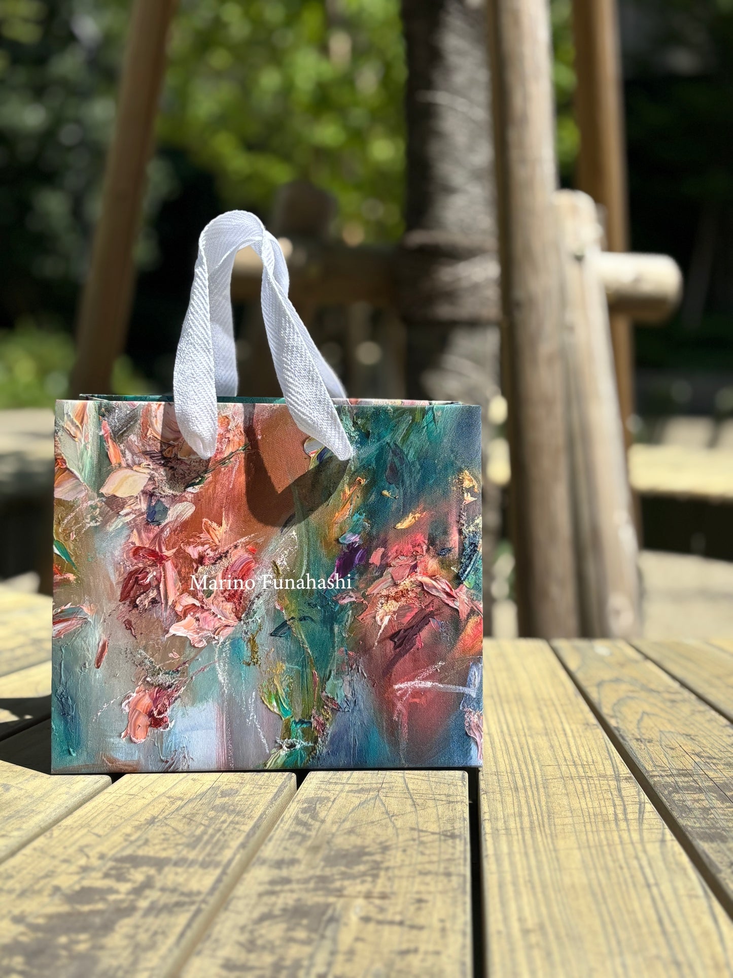 限定コラボショッパー